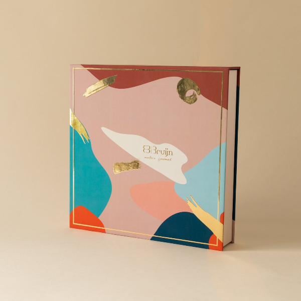 The Motley Collection | 16 pcs