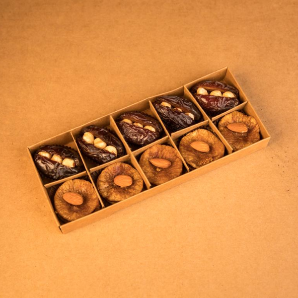 215g assorted dried fruits box of 10