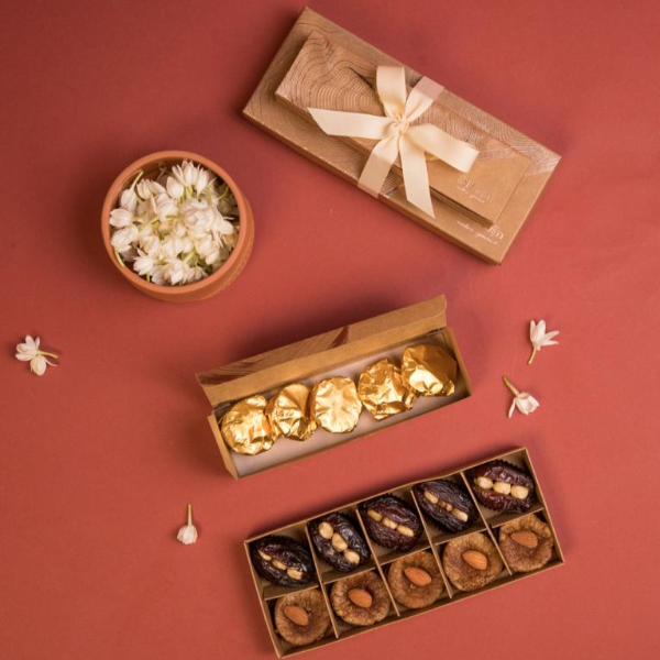Bundles of health - Simple pleasures. Craft box of 10 pcs (5 figs and 5 dates) along with Craft box of 5 pcs (Almond rocks)