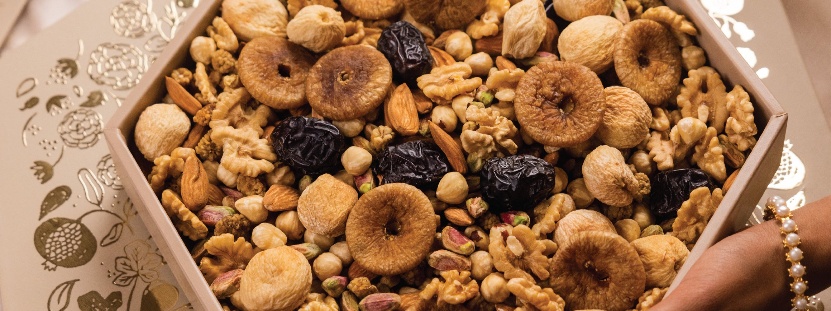 Hexagon gift tray with classic nuts and dried fruits of health