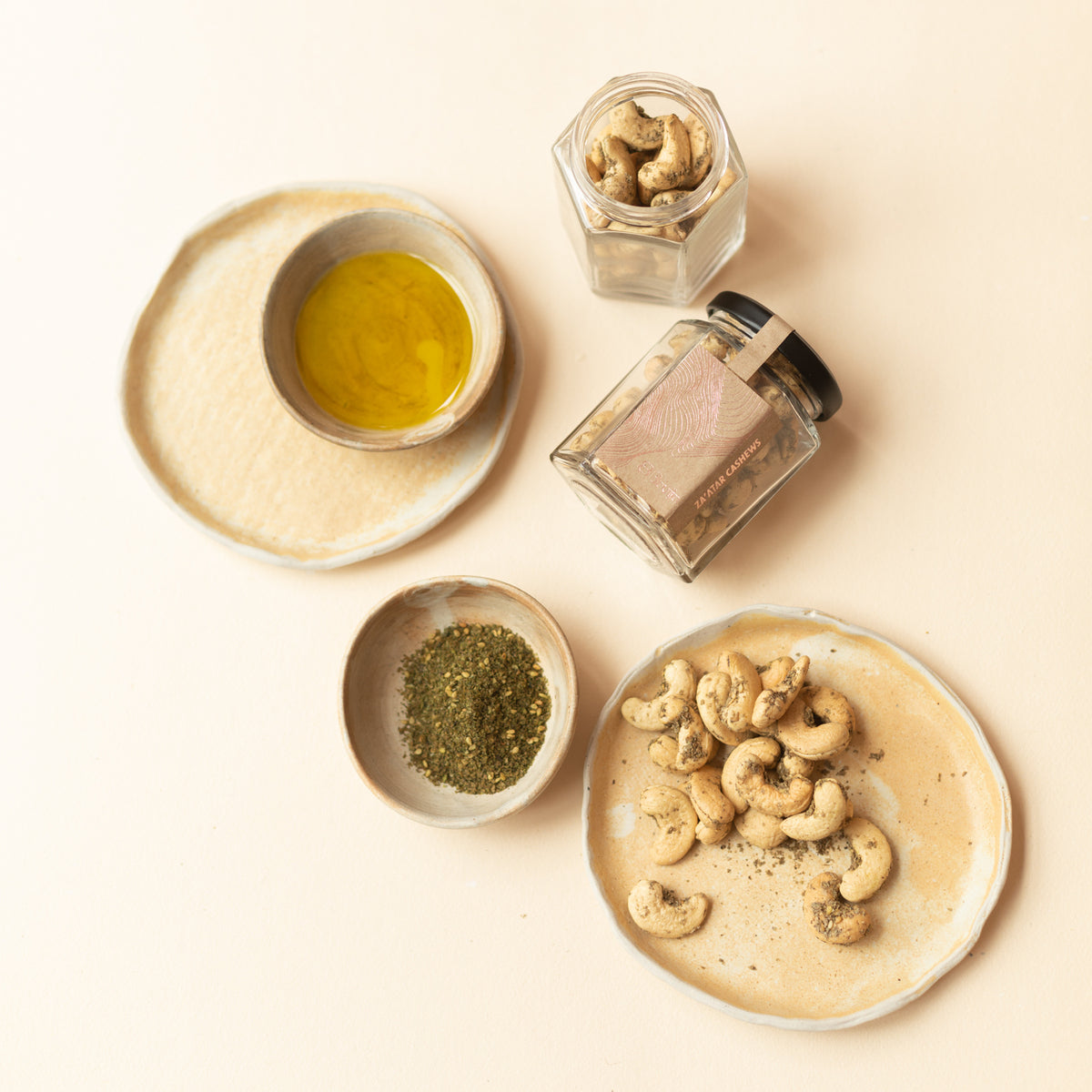 savoury, Indian cashews generously flavored with Za’atar, perfect for mezze platters