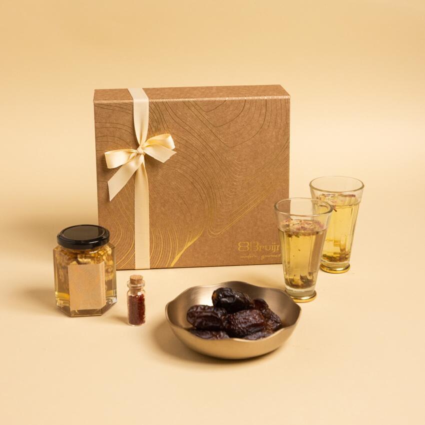 Essence of Kashmir | Regional Delicacies | Raw Acacia Honey | Kashmiri Kehwa | Medjool Dates | Kashmiri Saffron