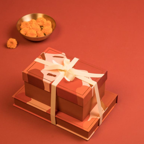 Stack of Joy | Abundance box + Regal Box | Savoury almonds and cashews | Figs, dates and walnuts
