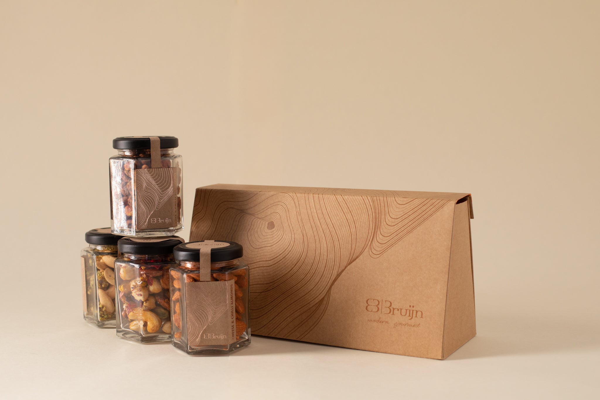 This walnut box fits in a set of 4 nut jars